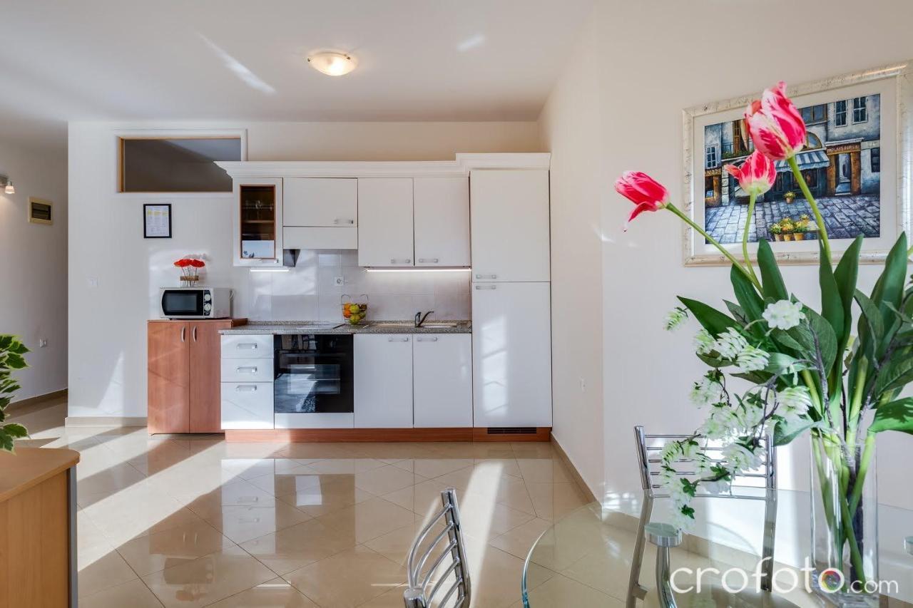Apartmani Niko Kožino Dış mekan fotoğraf